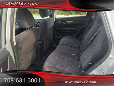 2015 Nissan Rogue S   - Photo 18 - Midlothian, IL 60445