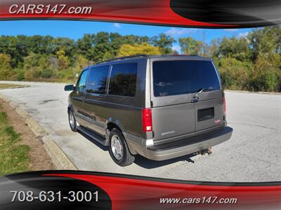 2004 GMC Safari SL   - Photo 8 - Midlothian, IL 60445