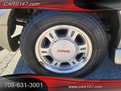 2004 GMC Safari SL   - Photo 21 - Midlothian, IL 60445