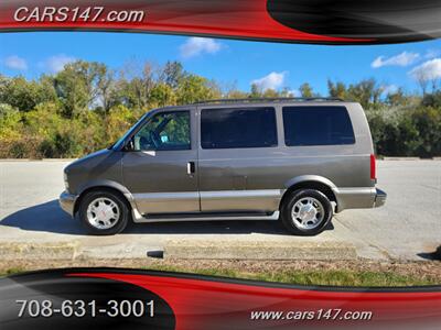 2004 GMC Safari SL   - Photo 2 - Midlothian, IL 60445