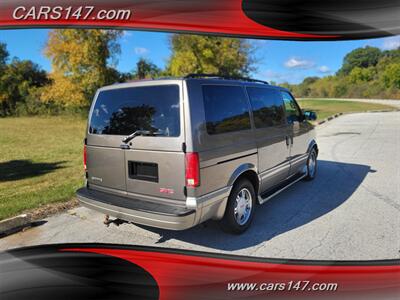 2004 GMC Safari SL   - Photo 6 - Midlothian, IL 60445