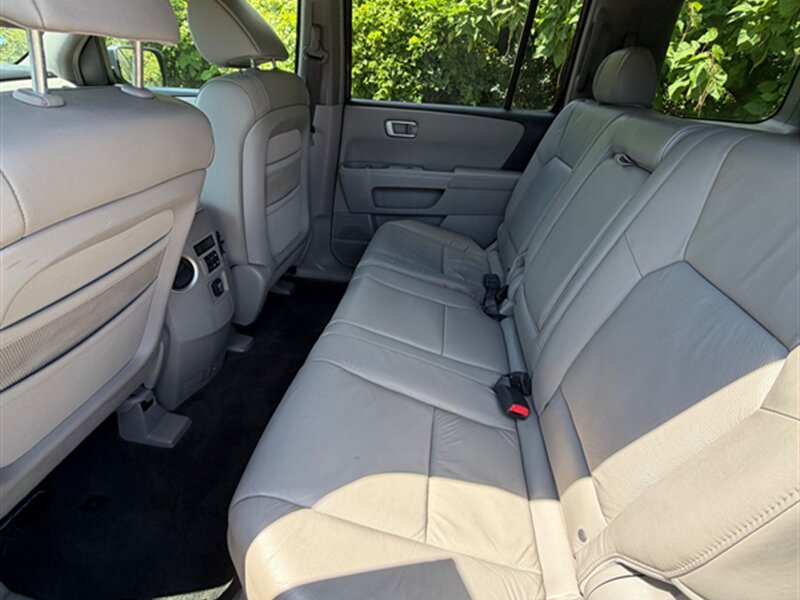 2009 Honda Pilot EX-L - Photo 19 - Midlothian, IL 60445
