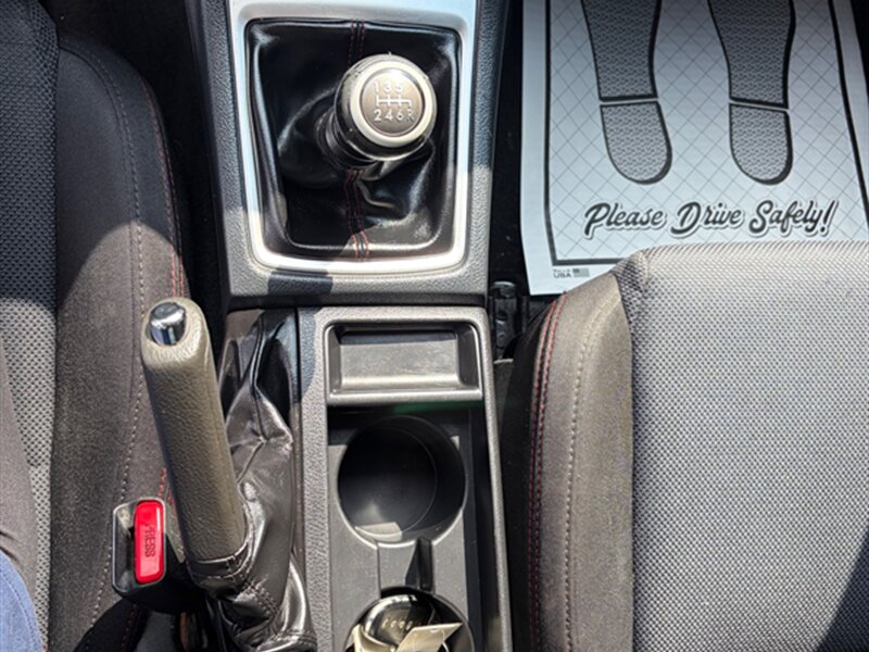 2016 Subaru WRX Premium - Photo 15 - Midlothian, IL 60445