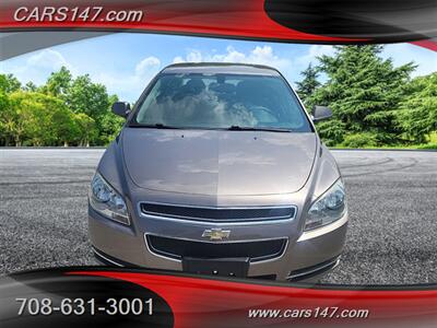 2011 Chevrolet Malibu LT   - Photo 8 - Midlothian, IL 60445