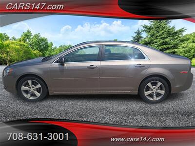 2011 Chevrolet Malibu LT   - Photo 2 - Midlothian, IL 60445