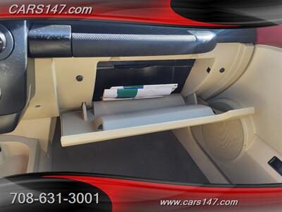 2008 Volkswagen New Beetle Convertible SE - Photo 18 - Midlothian, IL 60445