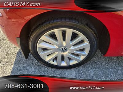 2008 Volkswagen New Beetle Convertible SE - Photo 23 - Midlothian, IL 60445