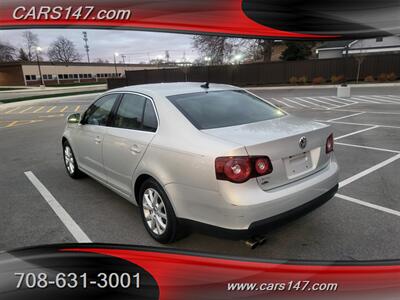 2010 Volkswagen Jetta SE   - Photo 8 - Midlothian, IL 60445