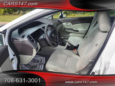 2012 Honda Civic LX   - Photo 14 - Midlothian, IL 60445