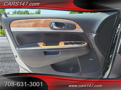 2009 Buick Enclave CXL   - Photo 17 - Midlothian, IL 60445