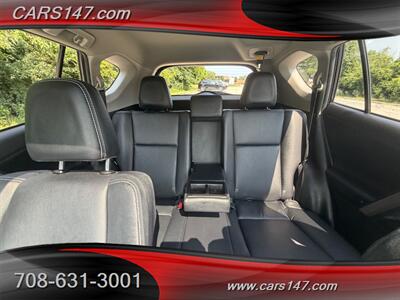 2017 Toyota RAV4 Limited   - Photo 11 - Midlothian, IL 60445