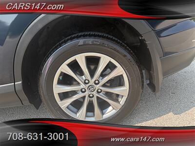 2017 Toyota RAV4 Limited   - Photo 26 - Midlothian, IL 60445