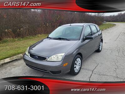 2007 Ford Focus ZX5 S   - Photo 1 - Midlothian, IL 60445