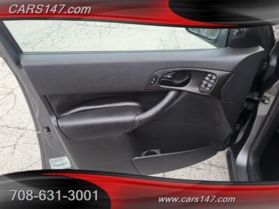 2007 Ford Focus ZX5 S   - Photo 21 - Midlothian, IL 60445