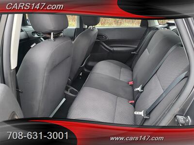 2007 Ford Focus ZX5 S   - Photo 13 - Midlothian, IL 60445