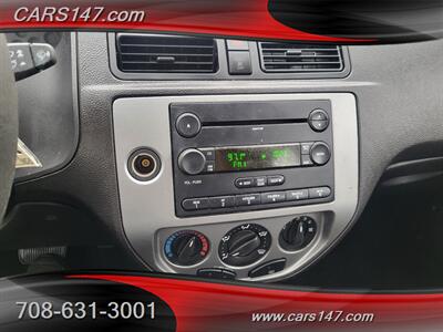 2007 Ford Focus ZX5 S   - Photo 16 - Midlothian, IL 60445