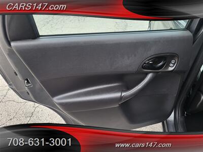 2007 Ford Focus ZX5 S   - Photo 22 - Midlothian, IL 60445