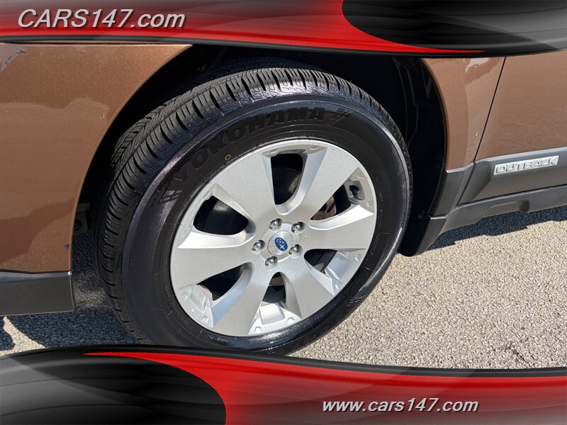 2012 Subaru Outback 2.5i Limited - Photo 26 - Midlothian, IL 60445