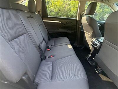 2014 Toyota Highlander LE - Photo 23 - Midlothian, IL 60445