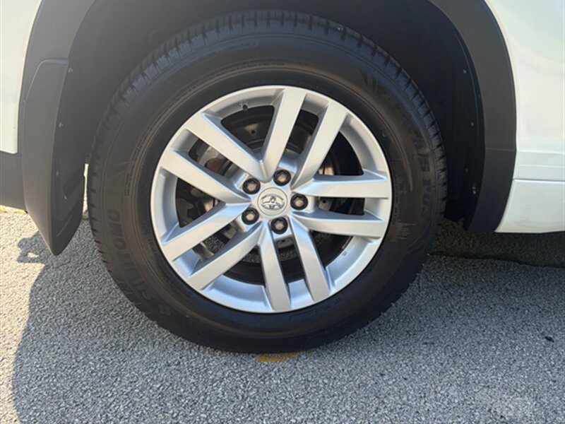 2014 Toyota Highlander LE - Photo 32 - Midlothian, IL 60445