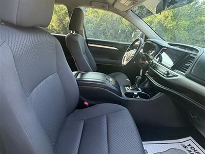 2014 Toyota Highlander LE - Photo 22 - Midlothian, IL 60445