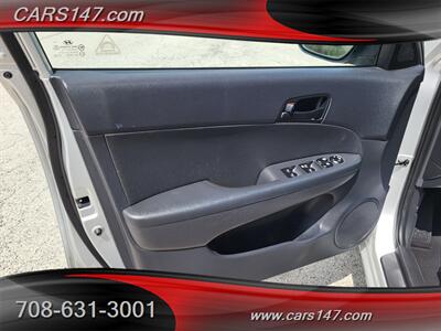 2011 Hyundai ELANTRA Touring GLS   - Photo 24 - Midlothian, IL 60445