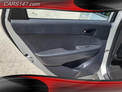2011 Hyundai ELANTRA Touring GLS   - Photo 25 - Midlothian, IL 60445