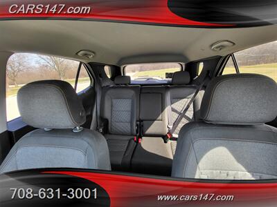 2019 Chevrolet Equinox LT   - Photo 26 - Midlothian, IL 60445