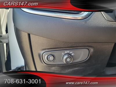 2019 Chevrolet Equinox LT   - Photo 22 - Midlothian, IL 60445