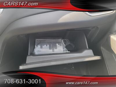 2019 Chevrolet Equinox LT   - Photo 25 - Midlothian, IL 60445