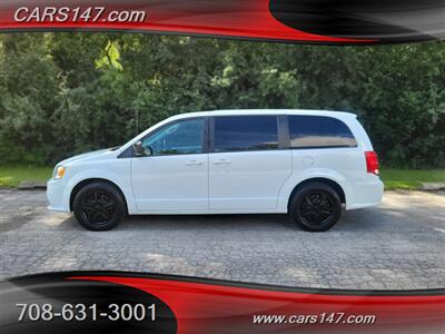 2018 Dodge Grand Caravan SE   - Photo 2 - Midlothian, IL 60445