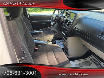 2018 Dodge Grand Caravan SE   - Photo 14 - Midlothian, IL 60445