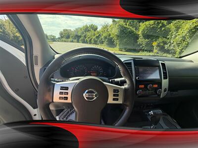 2019 Nissan Frontier SV V6 - Photo 10 - Midlothian, IL 60445