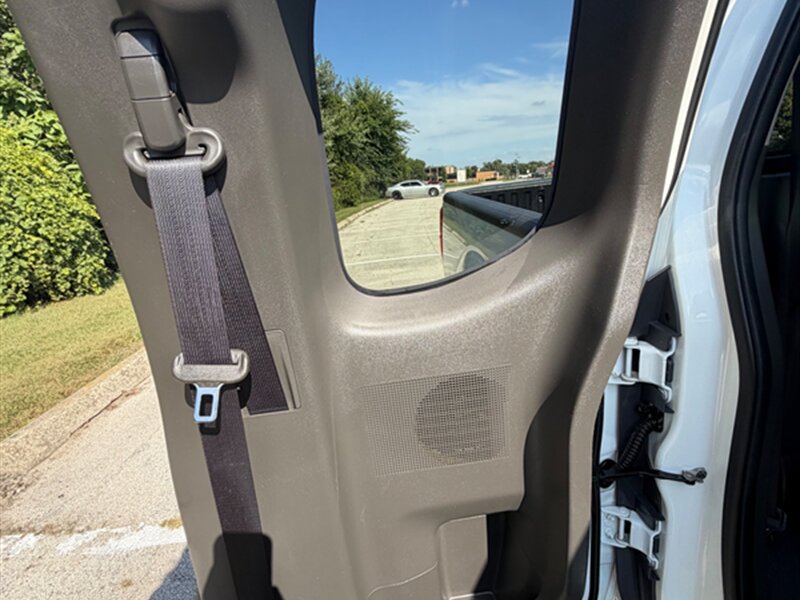 2019 Nissan Frontier SV V6 - Photo 23 - Midlothian, IL 60445