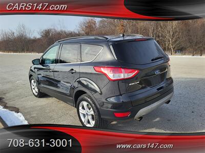 2015 Ford Escape SE   - Photo 8 - Midlothian, IL 60445