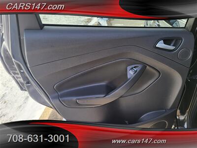 2015 Ford Escape SE   - Photo 23 - Midlothian, IL 60445