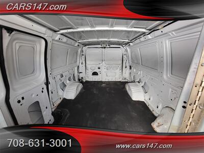 2008 Ford E-350 SD   - Photo 22 - Midlothian, IL 60445