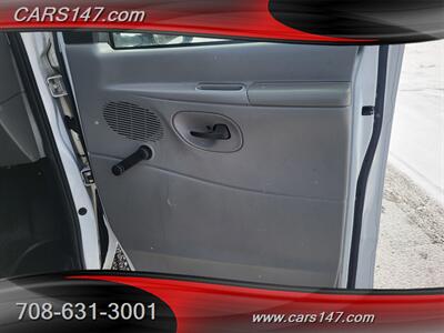 2008 Ford E-350 SD   - Photo 20 - Midlothian, IL 60445