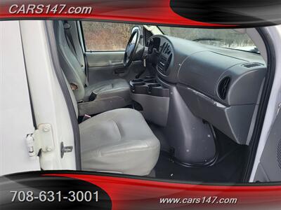2008 Ford E-350 SD   - Photo 13 - Midlothian, IL 60445