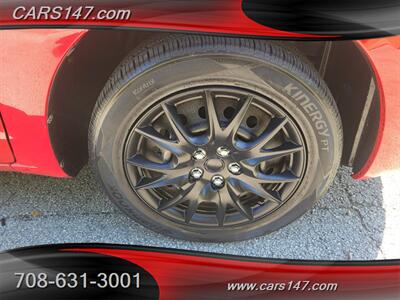 2006 Toyota Matrix XR - Photo 25 - Midlothian, IL 60445