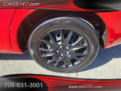 2006 Toyota Matrix XR - Photo 27 - Midlothian, IL 60445