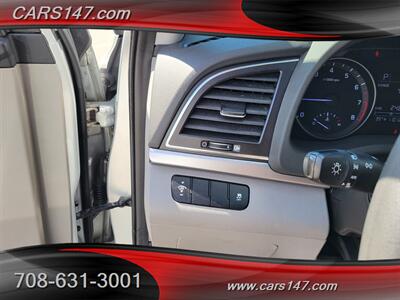 2017 Hyundai ELANTRA SE   - Photo 24 - Midlothian, IL 60445