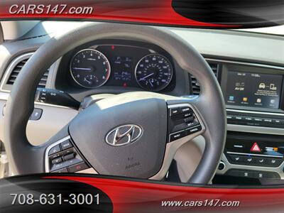 2017 Hyundai ELANTRA SE   - Photo 11 - Midlothian, IL 60445