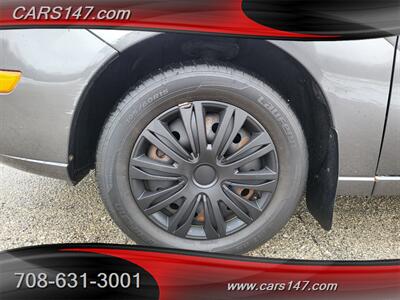 2007 Ford Focus ZX4 SE   - Photo 28 - Midlothian, IL 60445