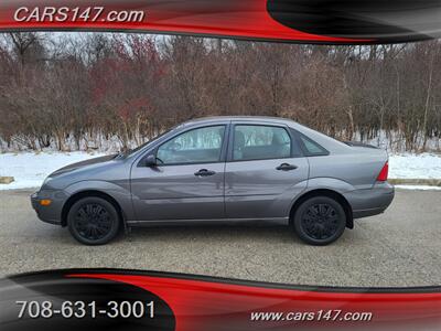 2007 Ford Focus ZX4 SE   - Photo 3 - Midlothian, IL 60445