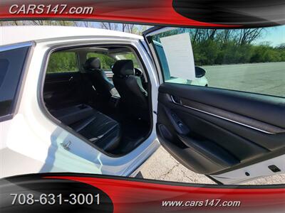 2018 Honda Accord Touring   - Photo 26 - Midlothian, IL 60445
