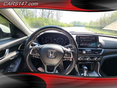 2018 Honda Accord Touring   - Photo 12 - Midlothian, IL 60445