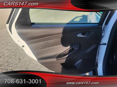 2014 Ford Focus Titanium   - Photo 23 - Midlothian, IL 60445