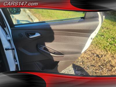 2014 Ford Focus Titanium   - Photo 24 - Midlothian, IL 60445