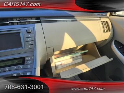 2012 Toyota Prius Two - Photo 19 - Midlothian, IL 60445